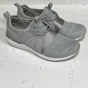 Skechers Concept 3 Easy
Street Womens Shoes Light
Grey Sneakers Size 9.5